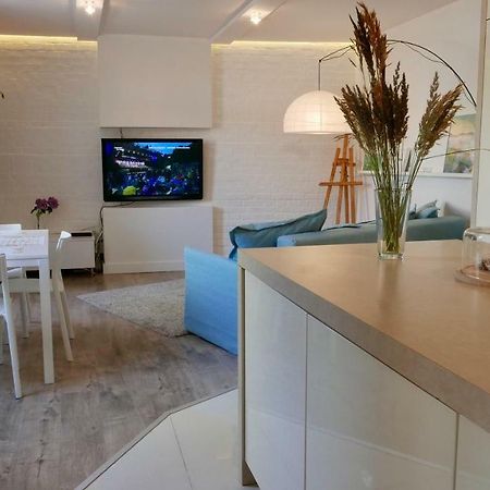 Chill Apartment กดัญสก์ ภายนอก รูปภาพ