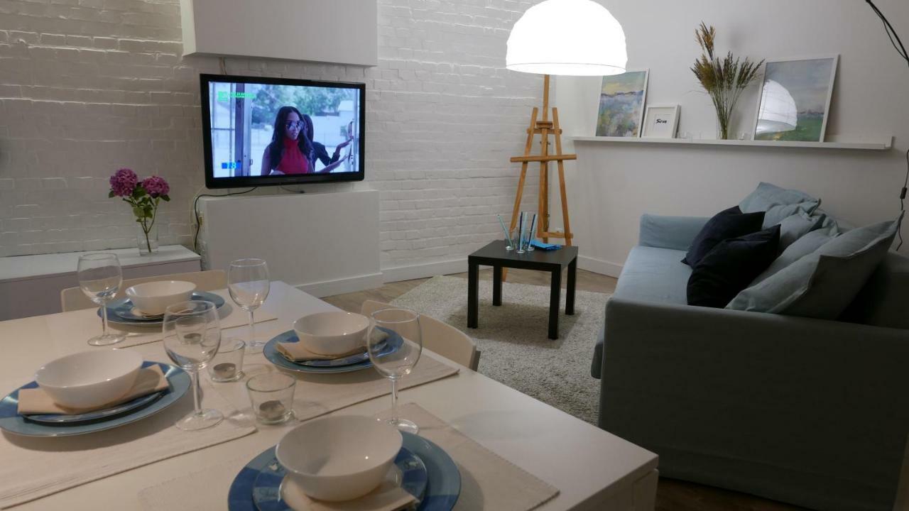 Chill Apartment กดัญสก์ ภายนอก รูปภาพ